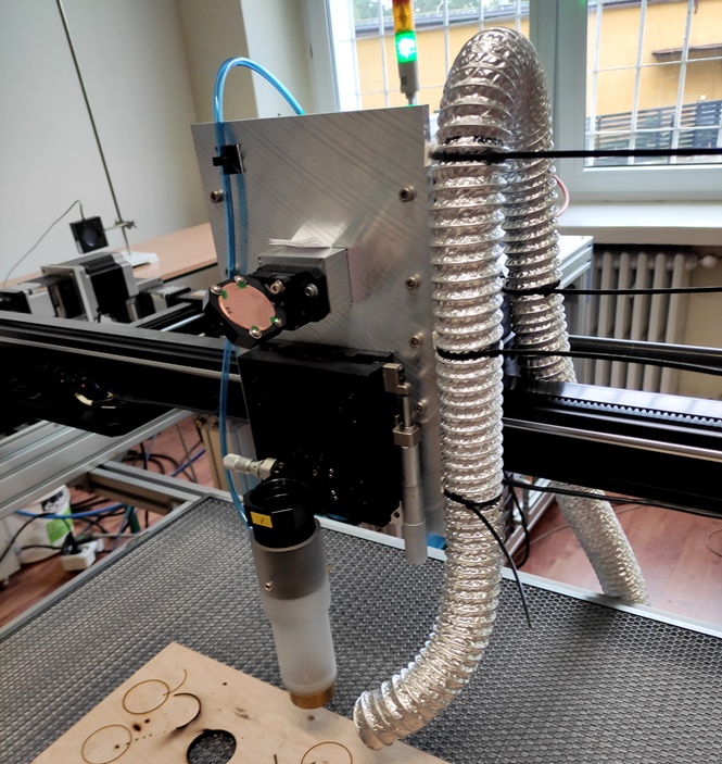 Odsysanie spalin od góry